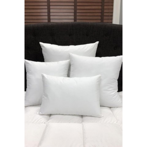 Bed Pillows| Cozy Essentials Cozy Essentials 18 inch Pillow Insert - JM47681