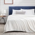 Blankets & Throws| Brookside White 50-in x 60-in Fleece 1-lb - YC26091